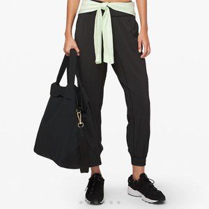 lululemon On My Level Bag Large (30L)
